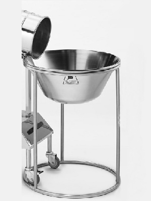 tripode-inox-para-barrenos-de-65-y-70-cm